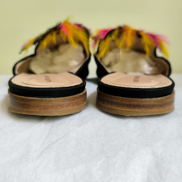 Alberta Ferretti embellished silk shantung flat pointed mules - Picture 8 of 14